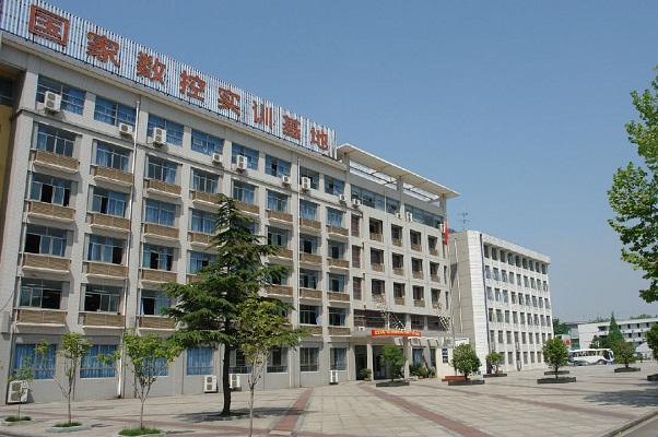 武汉市第二轻工业学校招生