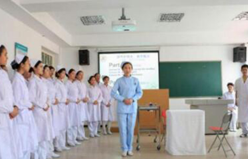 广西护理学校